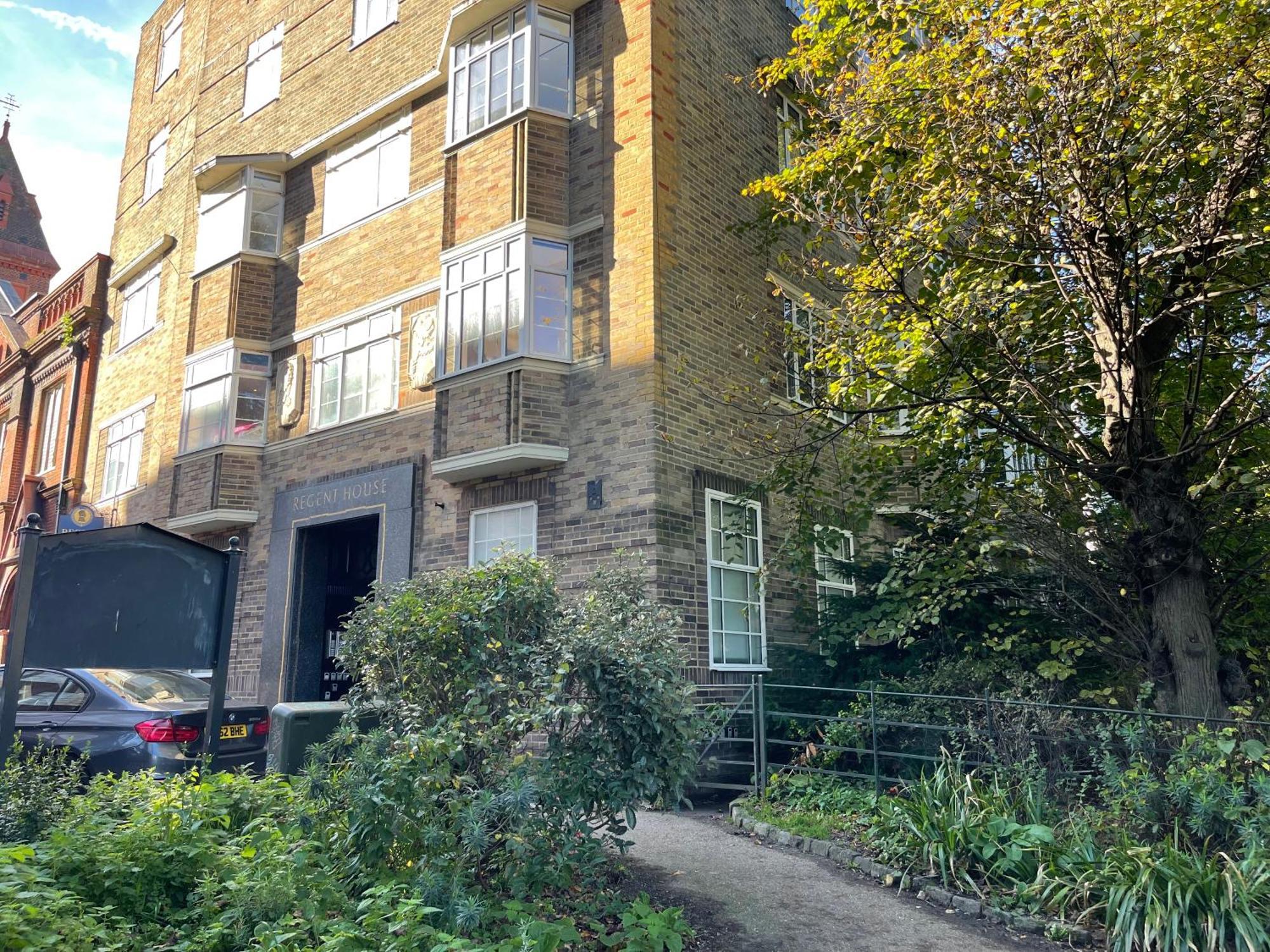 Apartment Royal Pavilion Garden With Parking